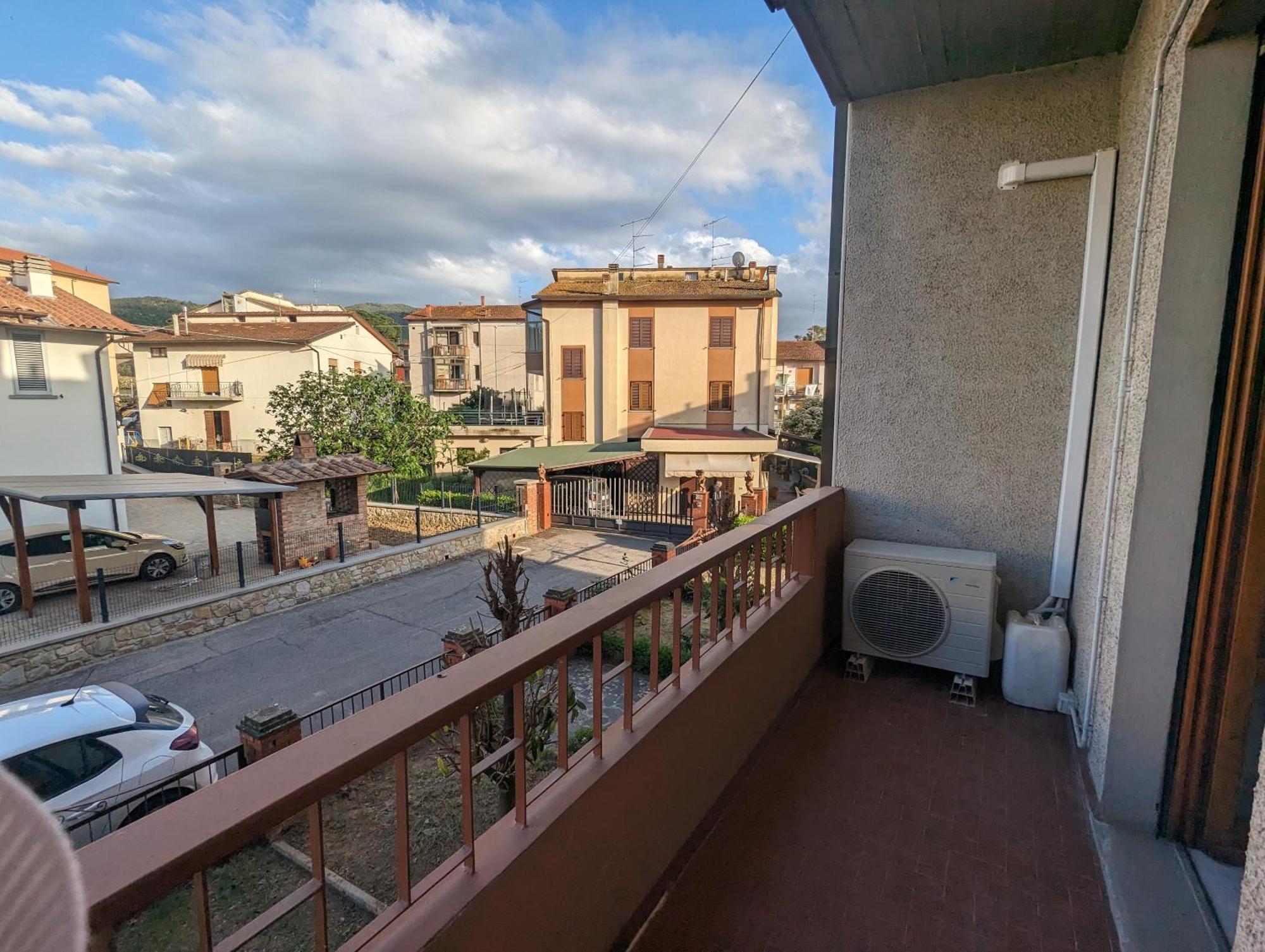 アレッツォDue Passi In Val Di Chianaアパートメント エクステリア 写真